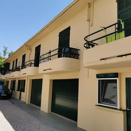 Palais Miami Jlp *